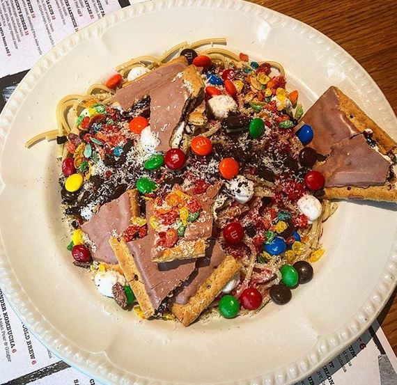 A Restaurant Recreated Buddy's Spaghetti and Syrup Breakfast from "Elf"